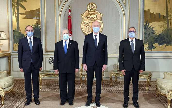 Kaïs Saïed remet les lettres de créance aux nouveaux ambassadeurs tunisiens en France et en Libye