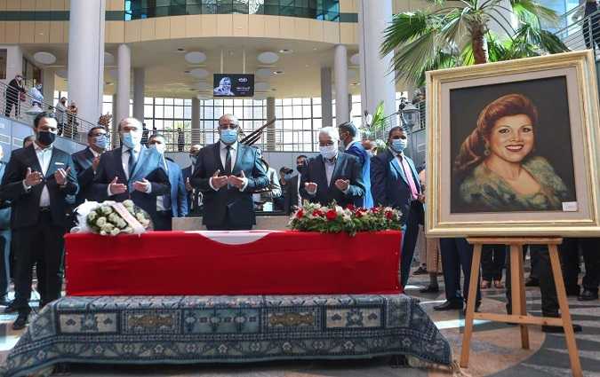 Hichem Mechichi rend hommage à Naâma