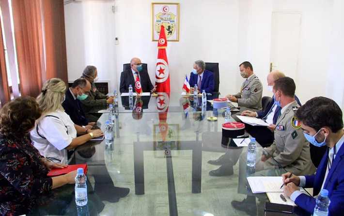 Covid-19 - La France fait don d'équipements médicaux à la Tunisie