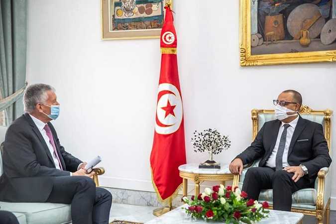 Hichem Mechichi reçoit l'ambassadeur de France en Tunisie