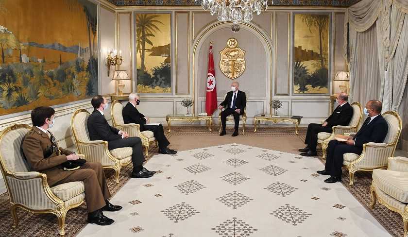 Kaïs Saïed reçoit les lettres de créance de trois nouveaux ambassadeurs