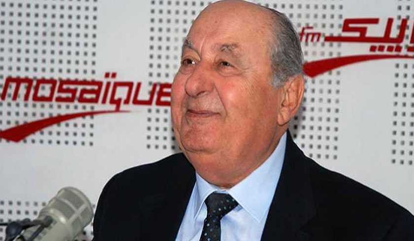 Sadok Belaid : Le chef de lEtat a les prrogatives pour dissoudre le Parlement