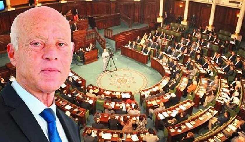 Qui peut se présenter aux législatives selon la loi électorale de Saïed ?