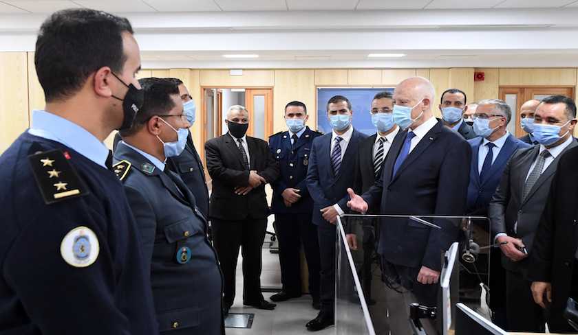 Kaïs Saïed en visite d’inspection au ministère de l’Intérieur