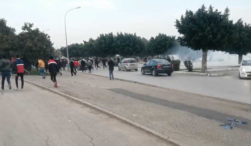 Des blesss dans des affrontements entre les supportes du Club africain et les forces de lordre 
