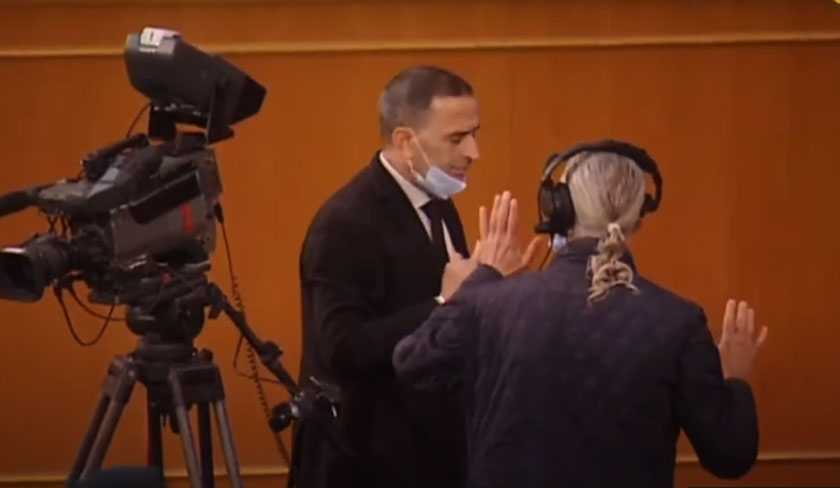 Un député d’Ennahdha tente d’imposer son diktat au cameraman de la télévision