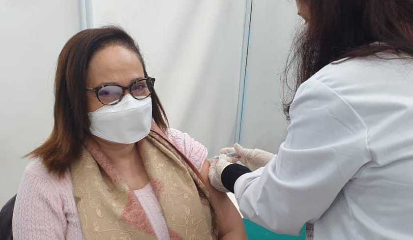 Nissaf Ben Alaya vaccinée