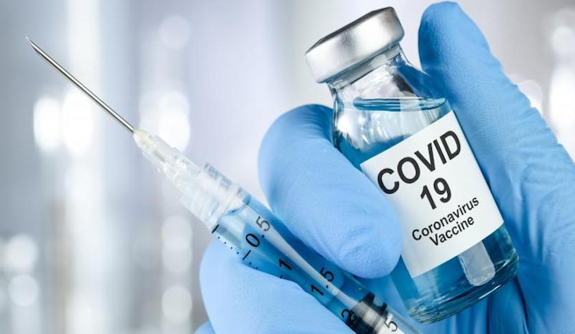 Les plus de 75 ans reoivent la seconde dose du vaccin anti-Covid  
