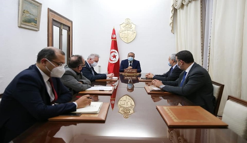 Réunion à la Kasbah pour examiner le plan d’aide aux secteurs impactés par les mesures anti-Covid-19