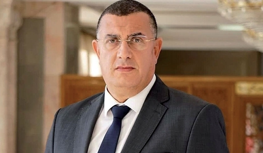 Yadh Elloumi : Moulin a été missionné en tant que conseiller par Macron sur demande de Saïed

