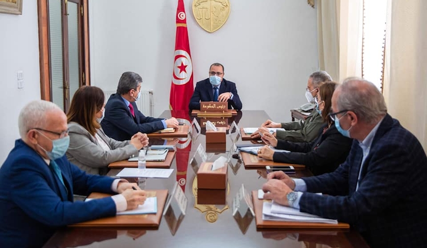Hichem Mechichi nie toute pression sur le comité scientifique de lutte contre le Coronavirus