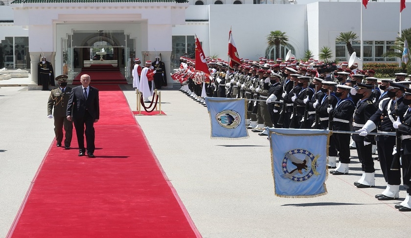 Kaïs Saïed quitte la Tunisie pour se rendre à Paris