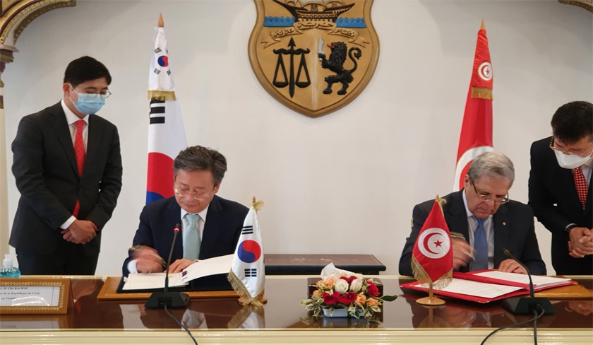 Signature d’un accord de prêt entre la Tunisie et la Corée du Sud