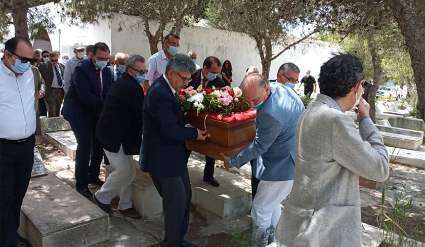 Le grand Hichem Djaït enterré dans l'indifférence