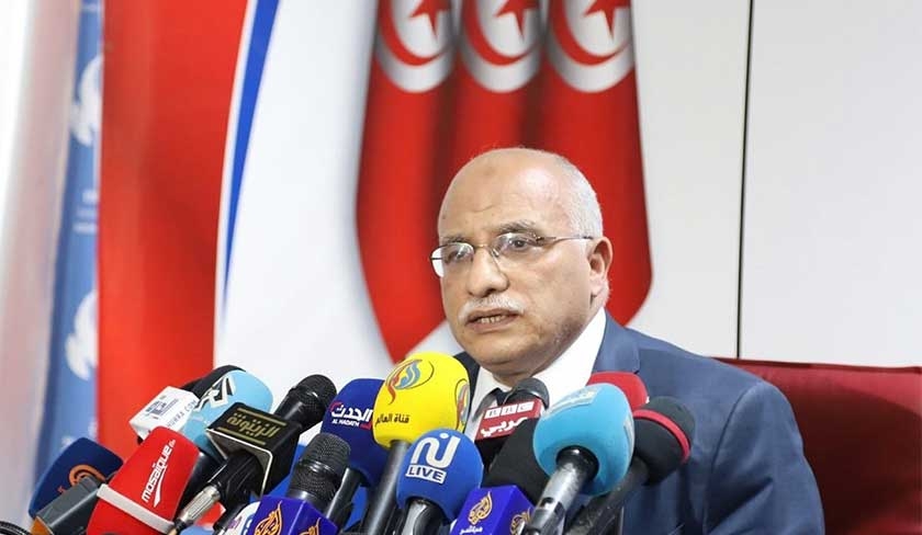Abdelkarim Harouni : Pour résoudre la crise qui a débuté à Carthage, il nous faut une solution au niveau de la Kasbah !