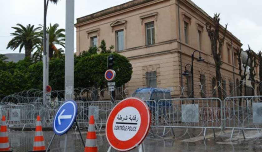 Fermeture du Consulat général de France du 12 au 23 juillet