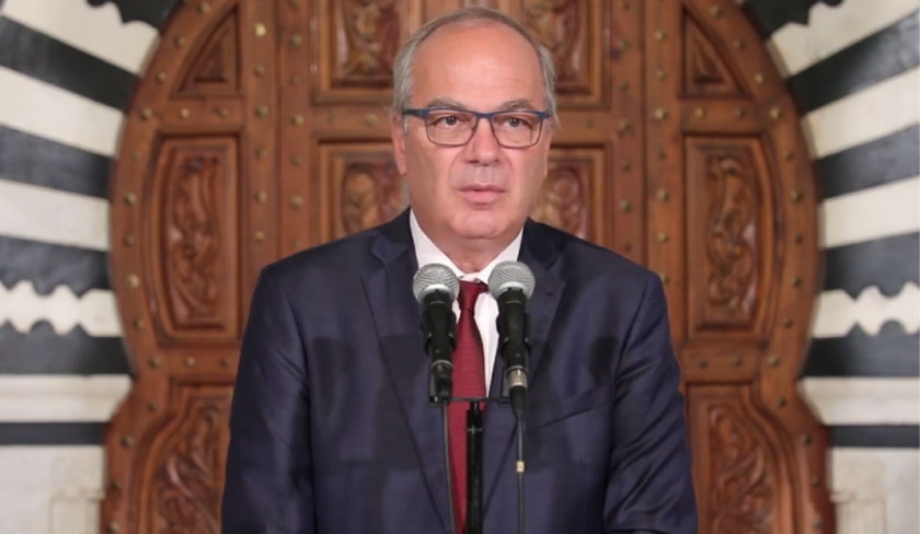 Hechmi Louzir nie toute intention de rendre la vaccination obligatoire