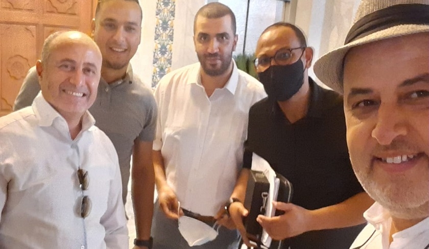 Rached Khiari abandonne sa cachette et réapparait au Parlement