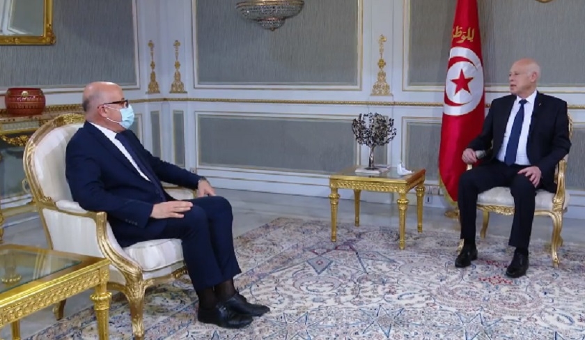Kaïs Saïed reçoit Faouzi Mehdi après son limogeage
