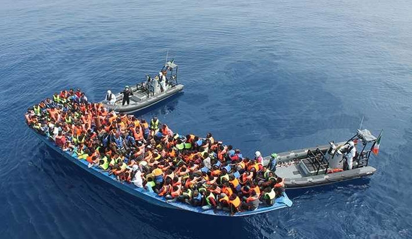 17 migrants retrouvs morts  bord d'un bateau en route vers les ctes italiennes 

