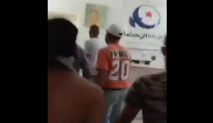 Vidéo du saccage du bureau d’Ennahdha à Tozeur
