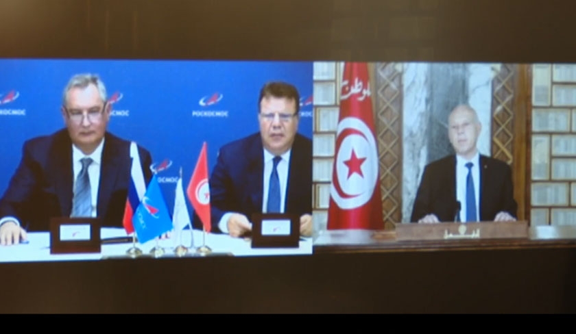 Saed supervise la signature dune convention pour lenvoi d'une astronaute tunisienne vers lespace