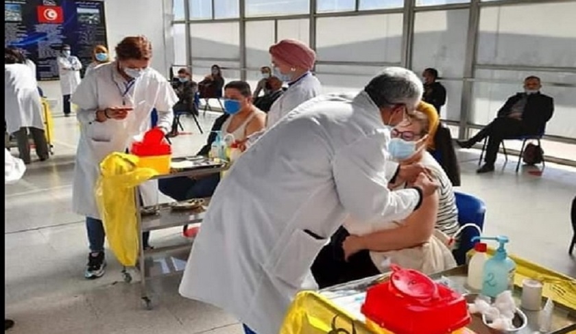 Chokri Jeribi : 100% des quarante ans et plus doivent être vaccinés contre le Covid-19 !