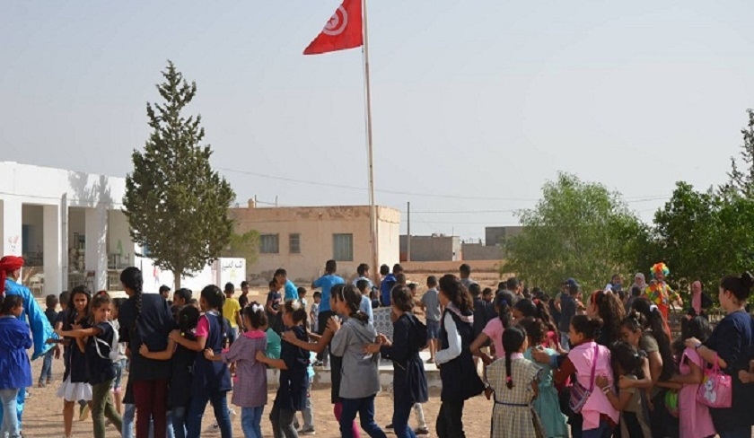 Dans une école à Gabès la rentrée des premières années retardée faute d’instituteurs