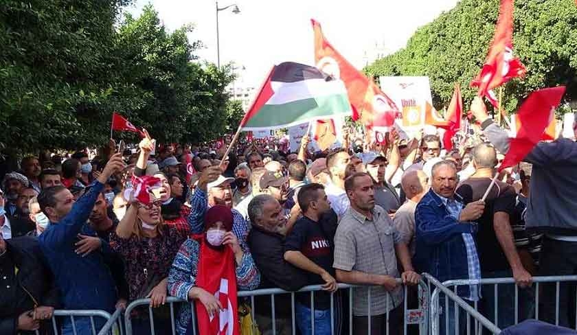 Photos - Manifestation contre Kaïs Saïed sous le slogan