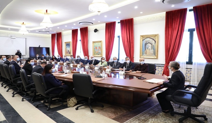 Najla Bouden préside son premier conseil ministériel