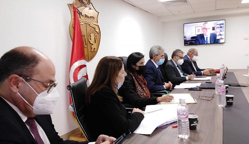 Samir Saïed discute avec Ferid Belhaj de la coopération avec la Banque mondiale