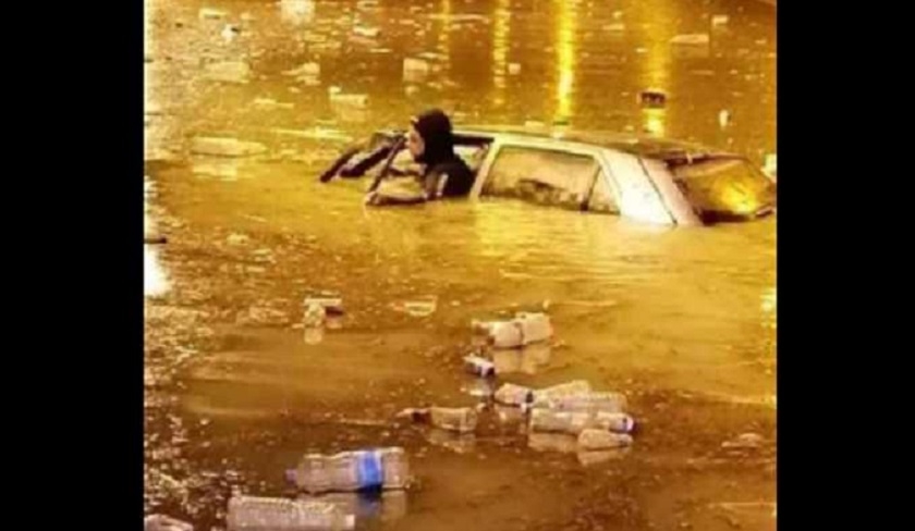 En images - Les pluies inondent le tunnel de Bab Souika