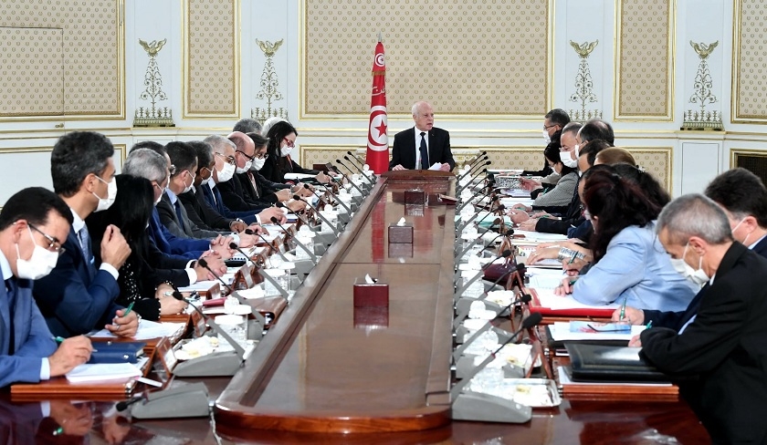 Le président de la République exige un audit minutieux des prêts et dons accordés à la Tunisie

