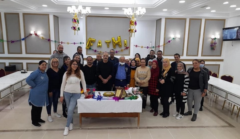 Fathi Layouni clbre son anniversaire  la mairie 

