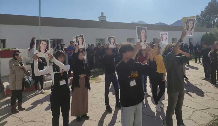Les élèves du lycée Ibn Rachik à Ezzahra manifestent leur solidarité avec le corps enseignant