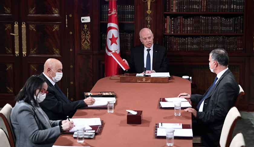 Kaïs Saïed compte faire face à la lenteur de la justice avec des décrets