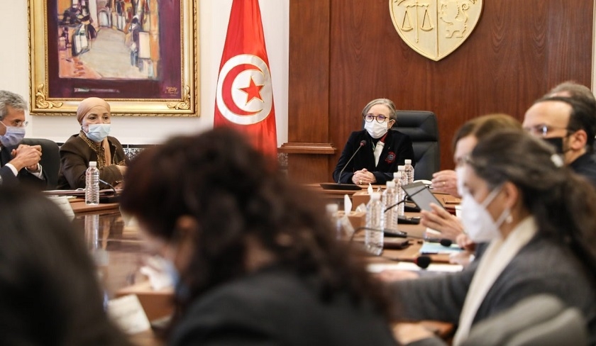 Najla Bouden souligne la nécessité d'intensifier les mesures de contrôle au niveau des frontières