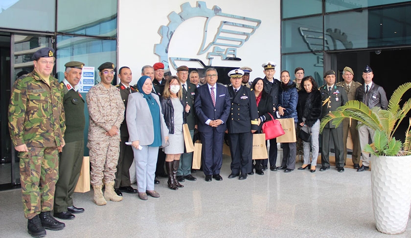 Des attachés militaires étrangers accrédités en Tunisie reçus à l’Utica