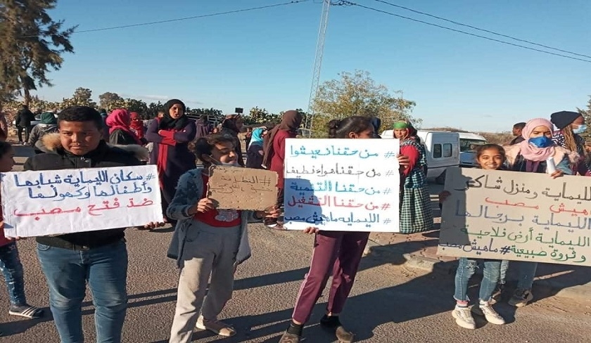 Nouvelle dcharge  Sfax, les habitants de Limaya protestent !