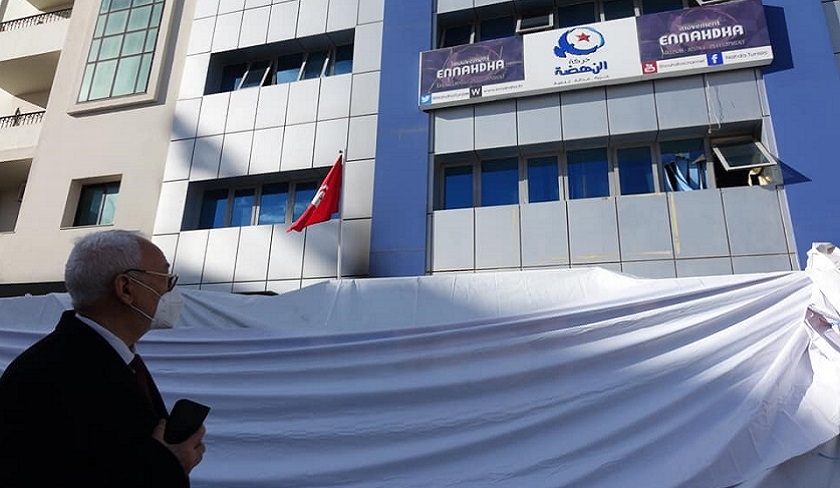 Rached Ghannouchi inspecte les dégâts au siège d’Ennahdha