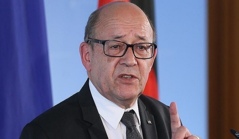 Jean-Yves Le Drian qualifie de  perturbante  la dissolution du CSM

