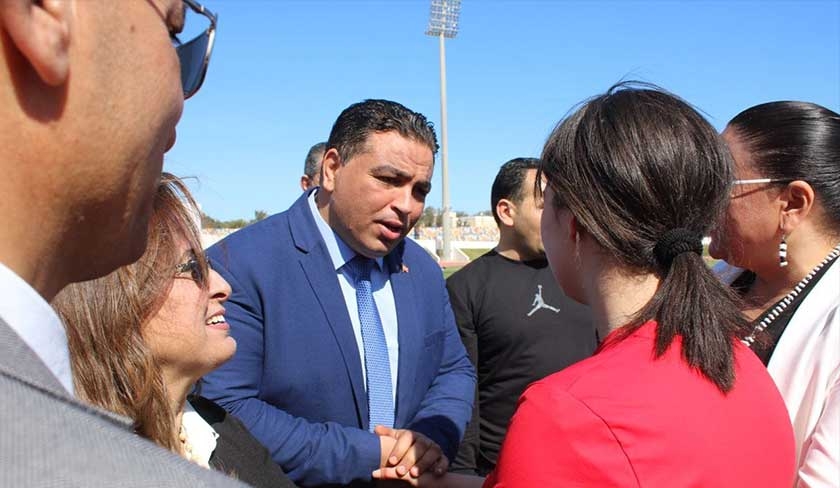 Bac sport : Ezzeddine Chelbi supervise le déroulement de l'épreuve