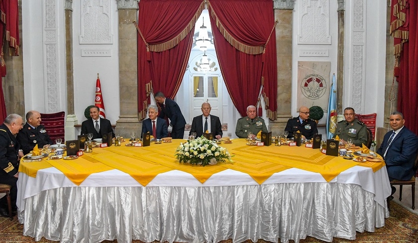 Kas Saed partage le iftar avec les membres du Conseil suprieur des armes

