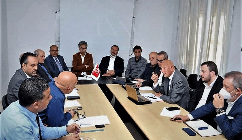 Des partis se réunissent autour de l'initiative de Néjib Chebbi pour un plan de sauvetage