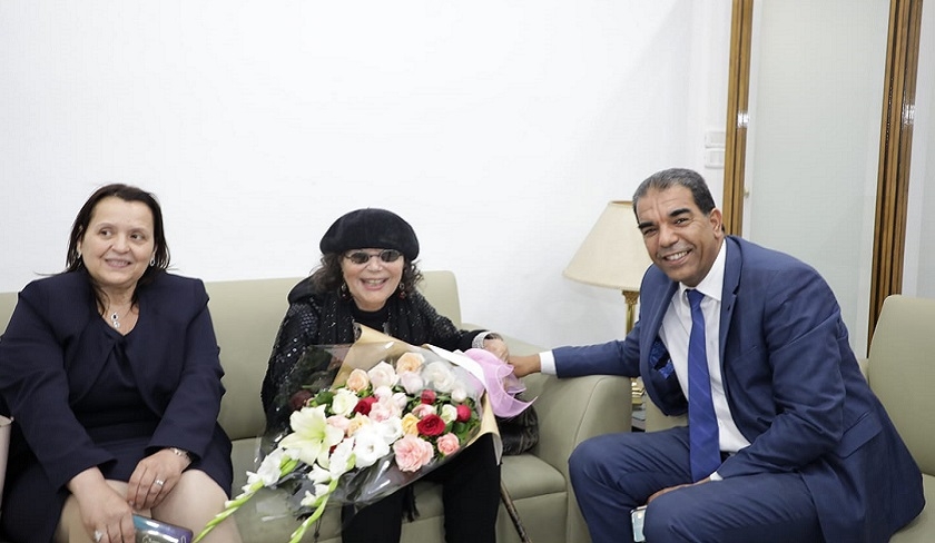 Claudia Cardinale en visite en Tunisie