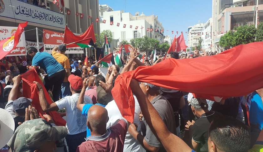 Reportage photo et vido - Grve de lUGTT, grande mobilisation  Sfax  