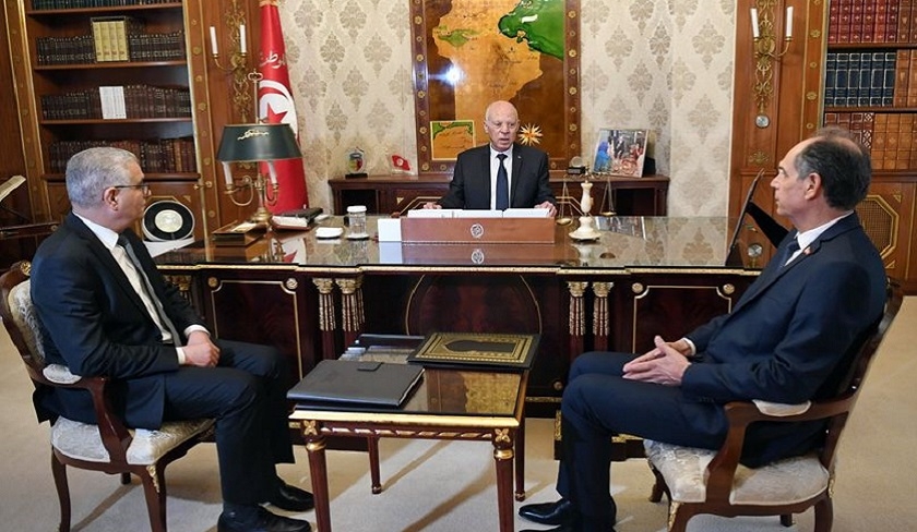 Kaïs Saïed s'entretient avec les ministres de l’Education et de l’Enseignement supérieur