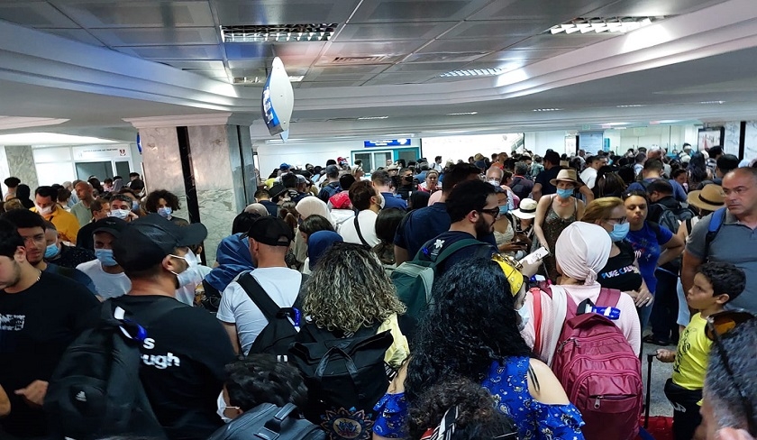 En photos – Aéroport Tunis-Carthage, le chaos encore et encore !