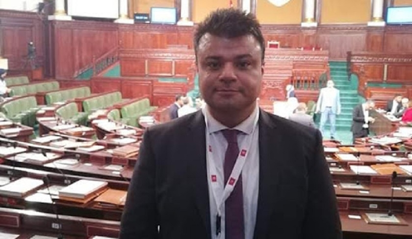 Anouar Ben Chahed : la présidence de la République prête à débourser 130 mille dinars pour trois meubles !
