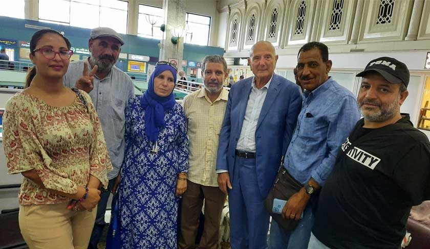 Sit-in de Khadmi : le pèlerinage de l'aéroport Tunis-Carthage !